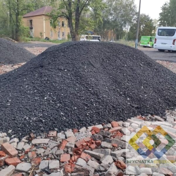 asfaltovaya-kroshka-ukladka-min